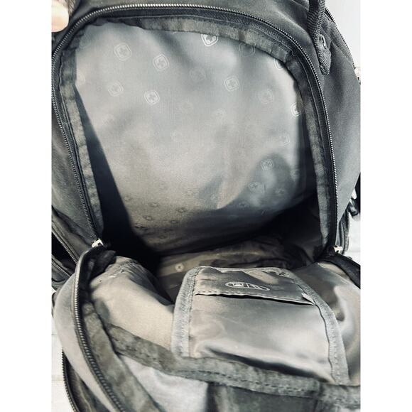 SwissGear Backpack Laptop Travel Backpack ScanSmart (Black/Grey, Model SA1753) - Picture 3 of 6